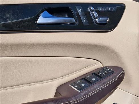 Used 2017 Mercedes-Benz GLE 350 image 11