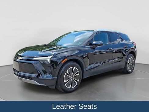 Used 2024 Chevrolet Blazer EV LT AWD/4WD image 4