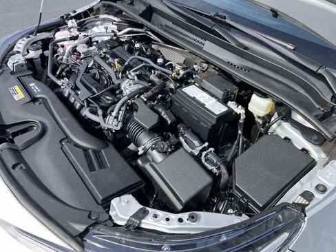 Certified 2026 Toyota Corolla SE FWD image 31