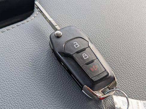 New 2026 Ford F250 XL w/ XL Off-Road Package image 31