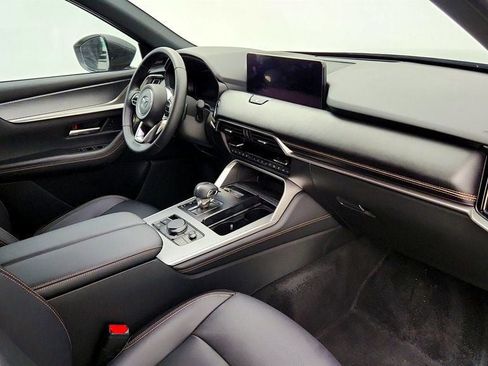 Used 2025 MAZDA CX-90 Plug-In Hybrid w/ Premium Plus AWD/4WD image 26