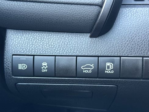 Certified 2023 Toyota Camry SE w/ Protection Package (Q2) (TMS) image 31