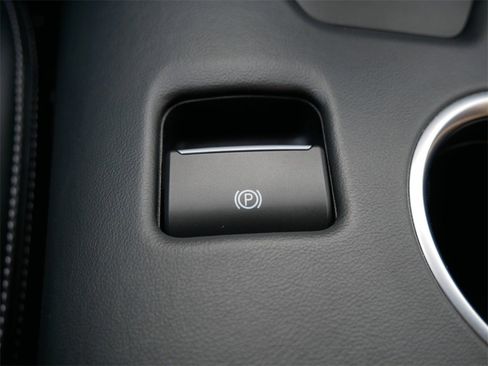 Used 2024 Ford Mustang GT Premium image 26