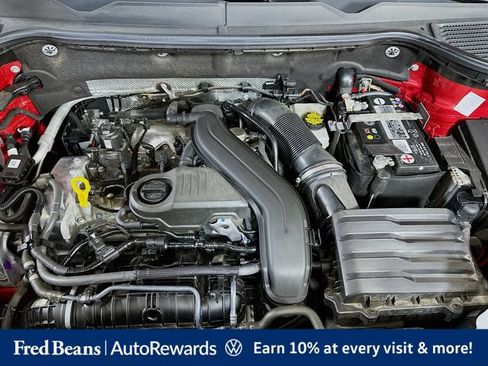 Used 2023 Volkswagen Taos SE w/ Panoramic Sunroof Package AWD/4WD image 36