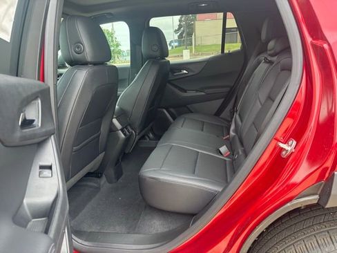 New 2026 Chevrolet Equinox LT w/ Convenience Package II FWD image 12