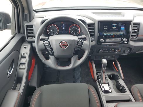 Used 2024 Nissan Frontier Pro-X w/ Technology Package image 18