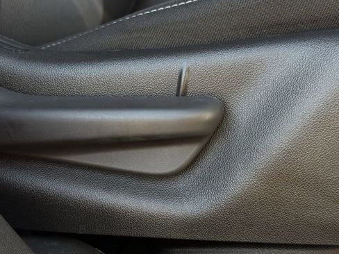 Certified 2024 Chevrolet Blazer LT w/ Convenience Package image 22