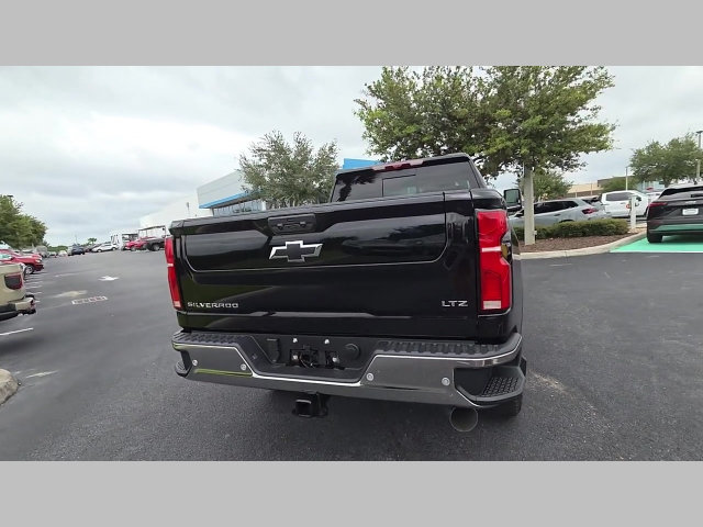 New 2026 Chevrolet Silverado 2500 LTZ w/ LTZ Premium Package AWD/4WD image 21