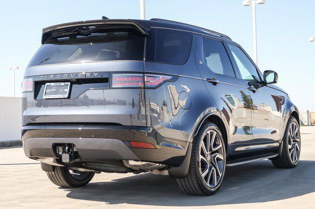 Certified 2025 Land Rover Discovery Dynamic SE AWD/4WD image 4