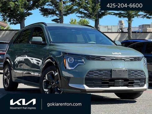 Used 2023 Kia Niro Wind w/ Wind Preserve Package FWD image 1