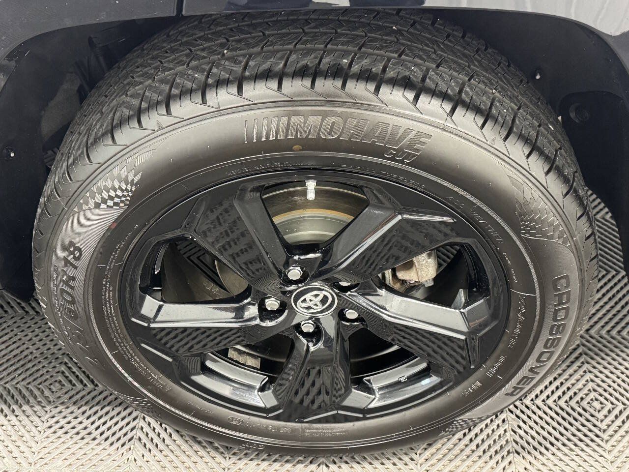 Used 2019 Toyota RAV4 XSE AWD/4WD image 41