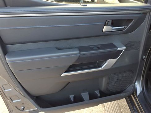 Used 2024 Toyota Tundra Platinum image 22