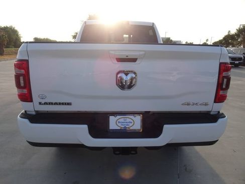 Used 2024 RAM 2500 Laramie w/ Safety Group AWD/4WD image 5