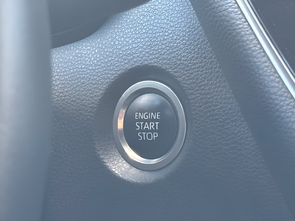 Used 2026 Toyota Corolla SE FWD image 16
