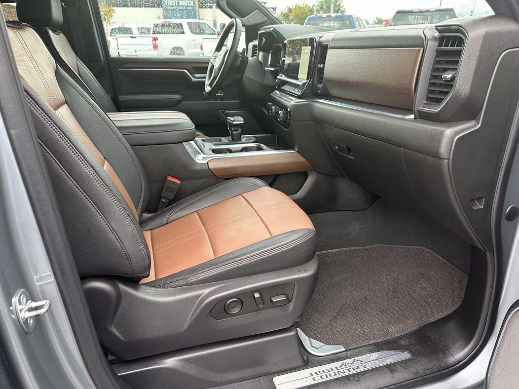 Certified 2023 Chevrolet Silverado 1500 High Country w/ Max Trailering Package AWD/4WD image 22