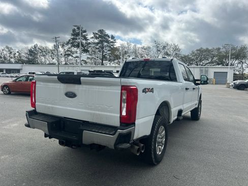 Used 2023 Ford F250 XLT image 5