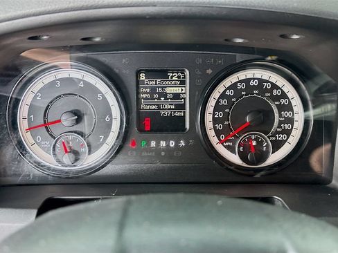 Used 2017 RAM 1500 Express AWD/4WD image 13