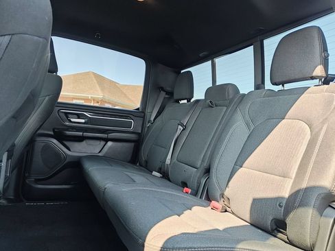 Used 2020 RAM 1500 Big Horn AWD/4WD image 14
