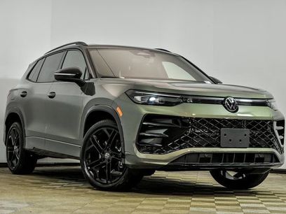 New 2026 Volkswagen Tiguan SE R-Line