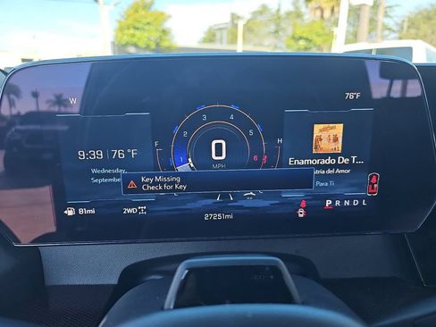 Used 2024 Chevrolet Traverse Z71 w/ Enhanced Driving Package AWD/4WD image 20