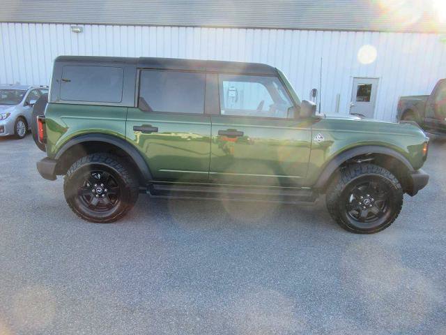 Certified 2025 Ford Bronco Outer Banks w/ Black Appearance Package AWD/4WD image 4