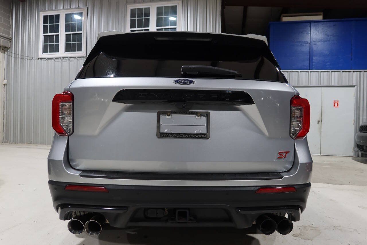 Used 2020 Ford Explorer ST w/ ST Street Pack AWD/4WD image 4