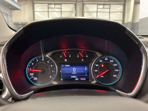 Used 2020 Chevrolet Equinox LT image 16