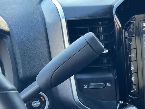 Used 2024 RAM 2500 Big Horn w/ Night Edition image 19