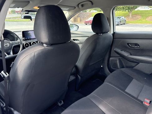 Used 2025 Nissan Sentra SV FWD image 21