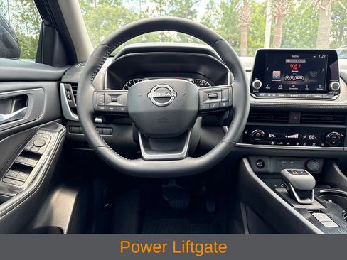 Used 2026 Nissan Rogue SV w/ Cold Weather Package FWD image 7