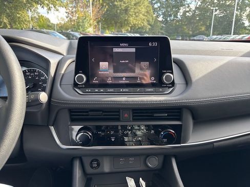 New 2026 Nissan Rogue S image 11