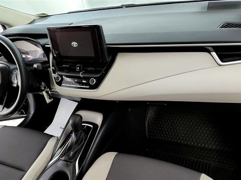 Certified 2024 Toyota Corolla LE image 16