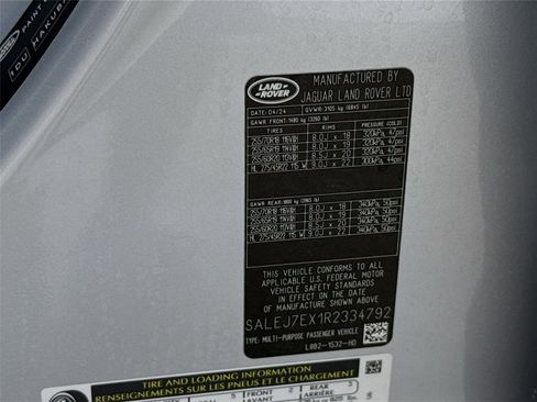 Used 2024 Land Rover Defender 110 S AWD/4WD image 36