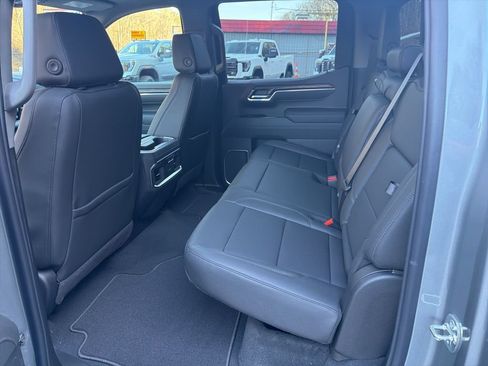 New 2026 GMC Sierra 1500 SLT w/ SLT Premium Plus Package AWD/4WD image 12