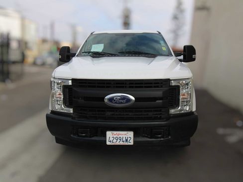 Used 2019 Ford F250 XL w/ Power Equipment Group image 23