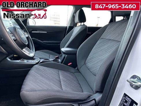 Used 2024 Kia Seltos LX image 10