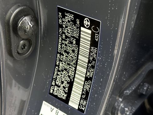 Used 2024 Toyota Corolla LE image 21