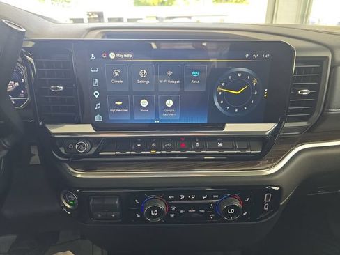 Certified 2025 Chevrolet Silverado 1500 LT AWD/4WD image 15