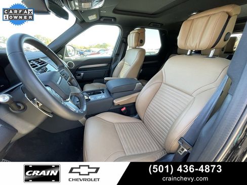 Used 2024 Land Rover Discovery Dynamic SE image 27