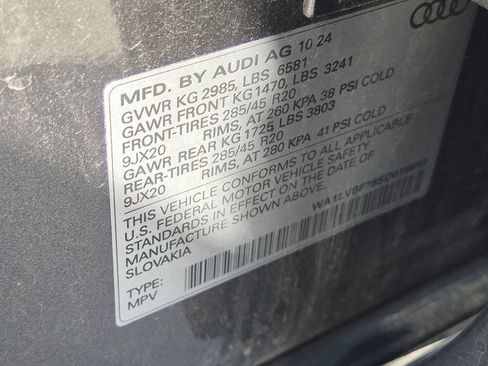 Used 2025 Audi Q7 3.0T Premium Plus AWD/4WD image 31