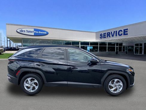 Certified 2023 Hyundai Tucson SEL FWD image 9