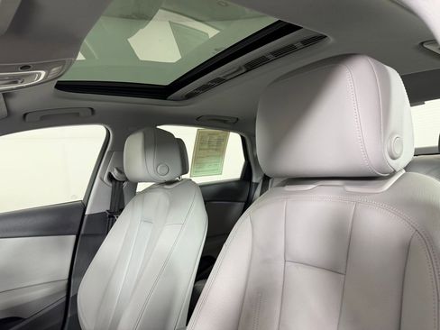 Used 2018 Audi A4 2.0T Ultra Premium w/ Convenience Package FWD image 16