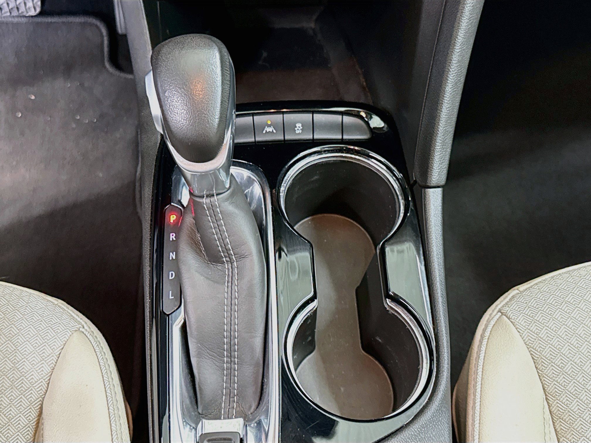Used 2023 Buick Encore GX Preferred w/ Cold Weather Comfort Package FWD image 23