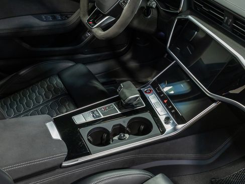 Used 2024 Audi RS 6 performance AWD/4WD image 45