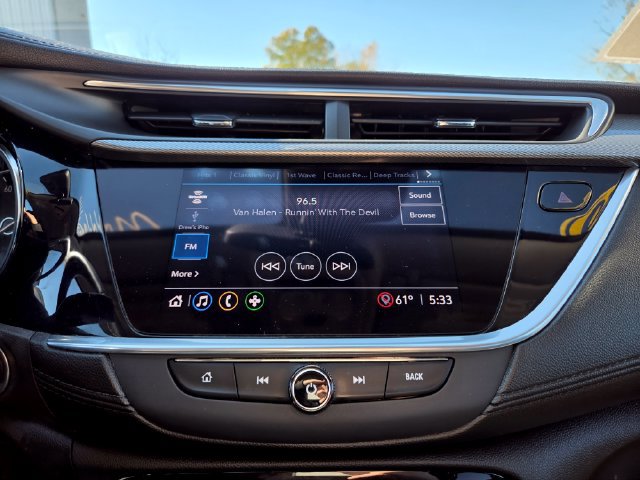 Used 2020 Buick Encore GX Preferred w/ Sport Touring Package FWD image 27