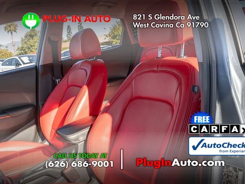 Used 2020 Hyundai Kona SEL image 1