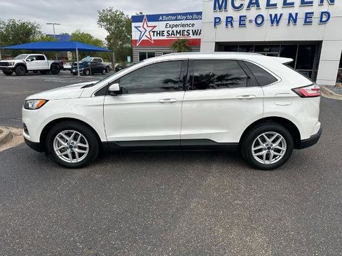 Certified 2022 Ford Edge SEL w/ Convenience Package AWD/4WD image 3