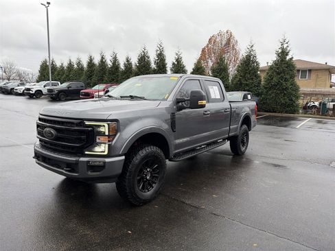 Used 2022 Ford F250 Lariat w/ Tremor Off-Road Package image 4