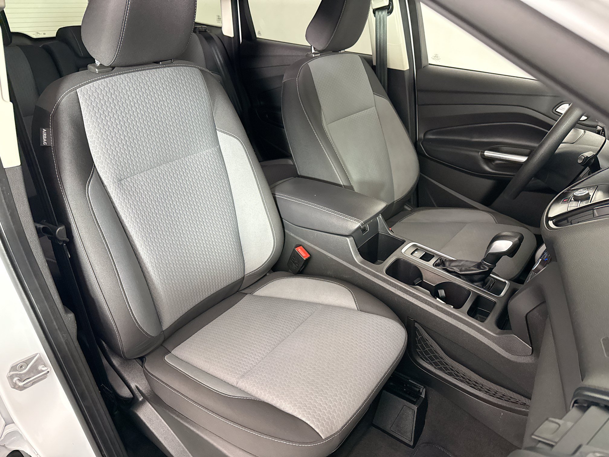 Used 2019 Ford Escape SE AWD/4WD image 36