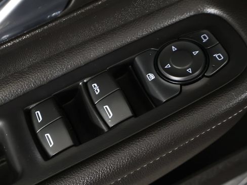 Used 2024 GMC Terrain SLT w/ Tech Package AWD/4WD image 43